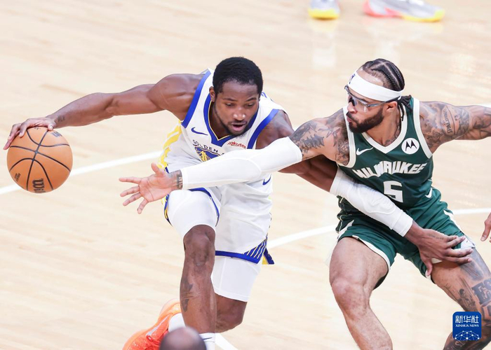 关于密尔沃基雄鹿迎NBA常规赛关键赛，今晨内部沟通，话题不断，心理建设被强调的信息